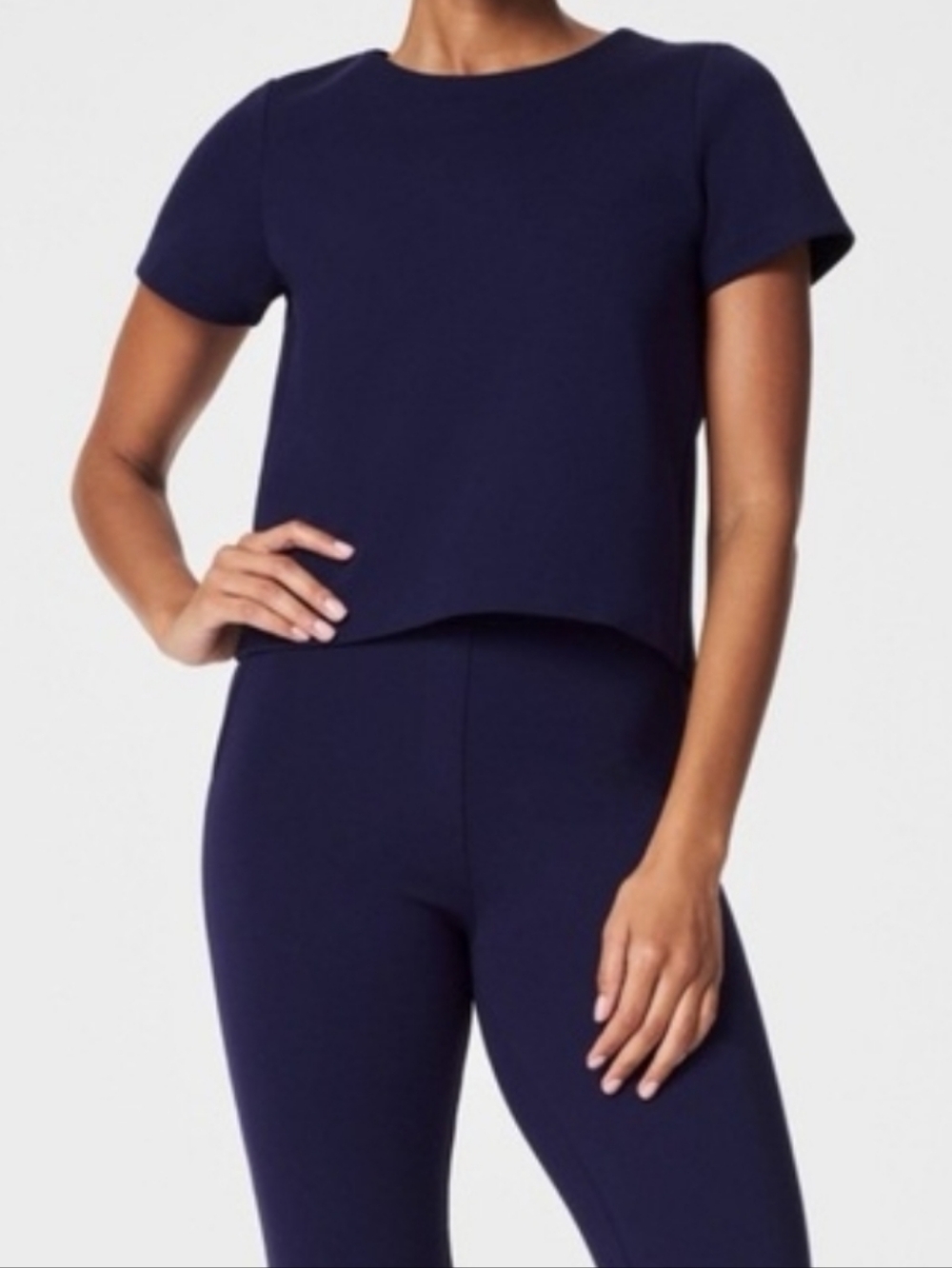 SPANX L Crewneck Vented Pleated Lapis Navy Blue  Short Sleeve Top